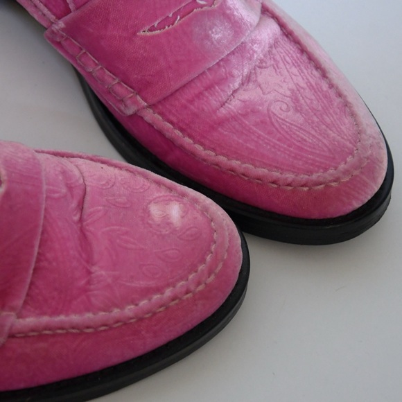MR by Man Repeller Pink Velvet Loafers - Picture 2 of 6